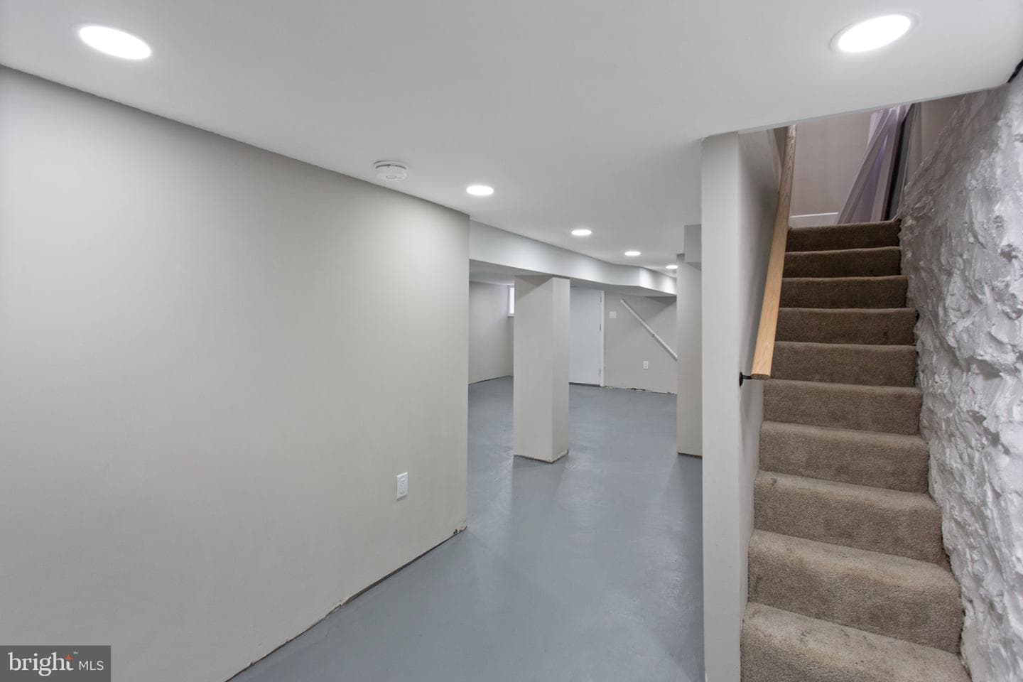 117 N Hilton Street photo 34