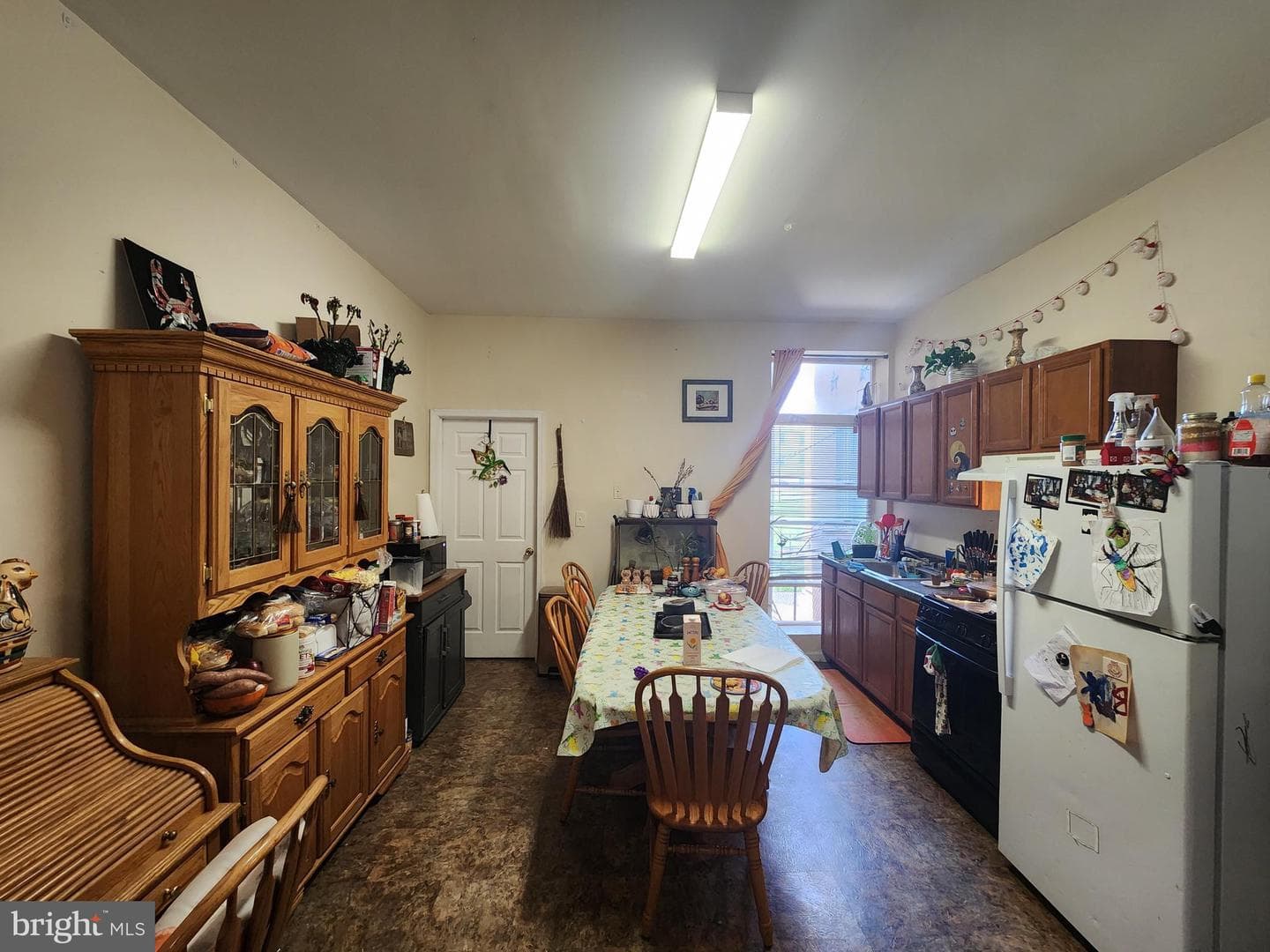 321 E 21st Street photo 5