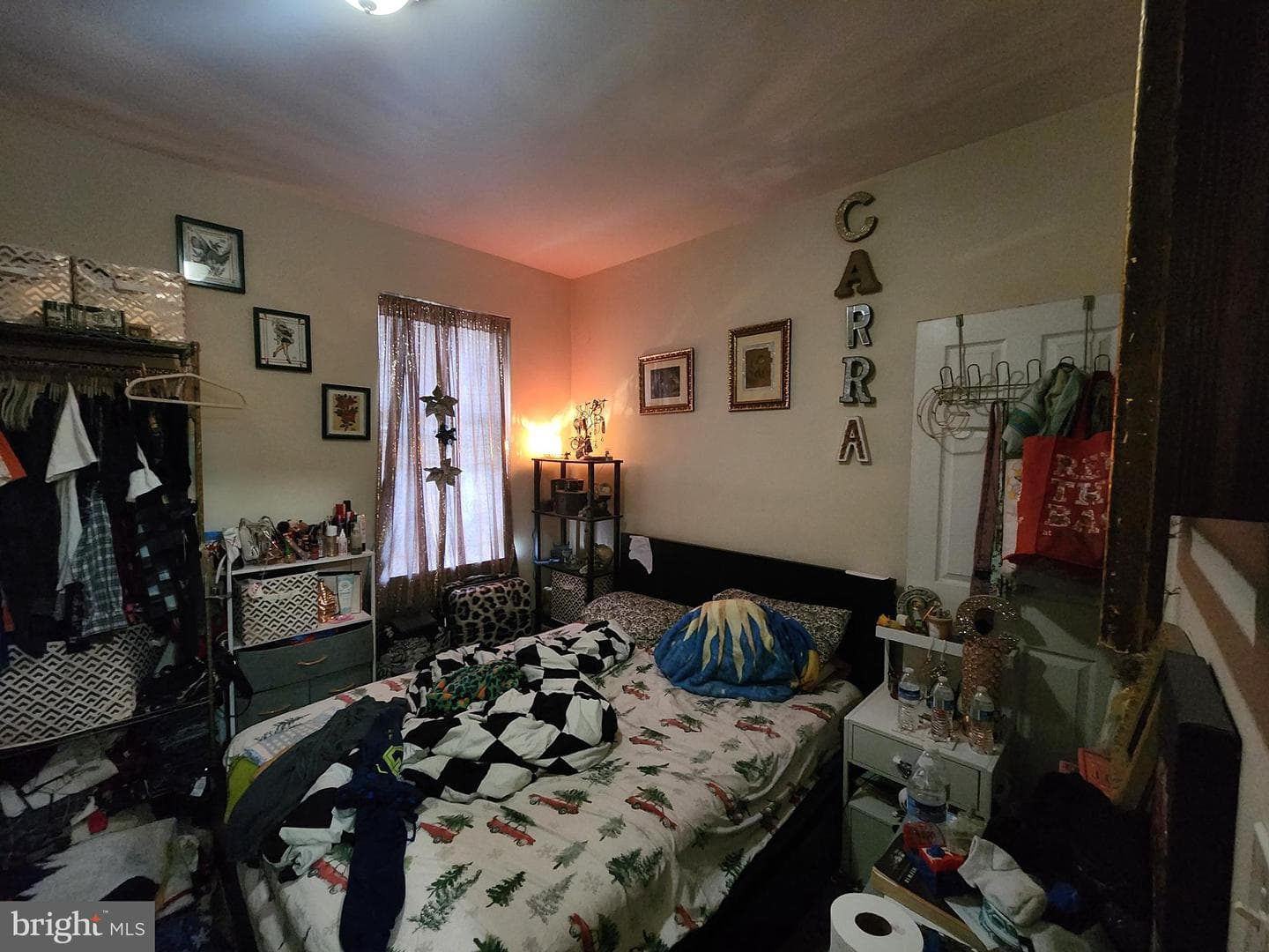 321 E 21st Street photo 7