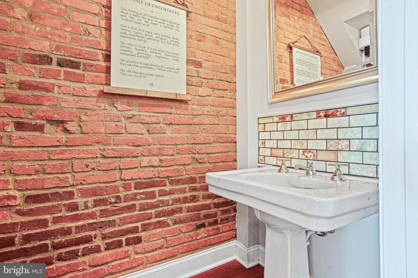 1508 Henry Street photo 10