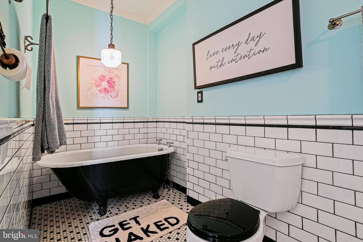 1508 Henry Street photo 15