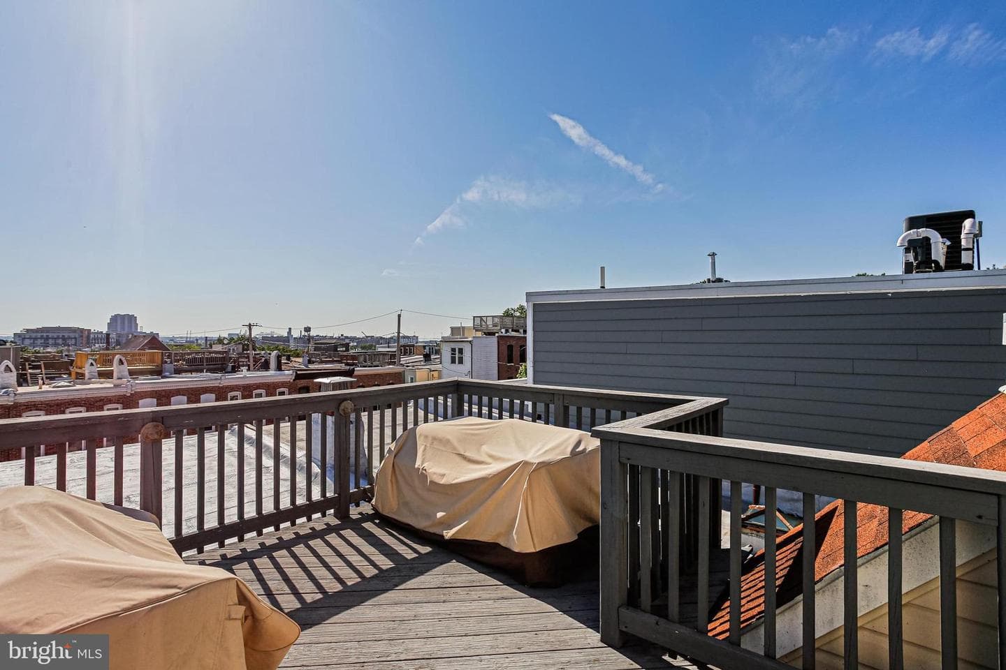 1508 Henry Street photo 24