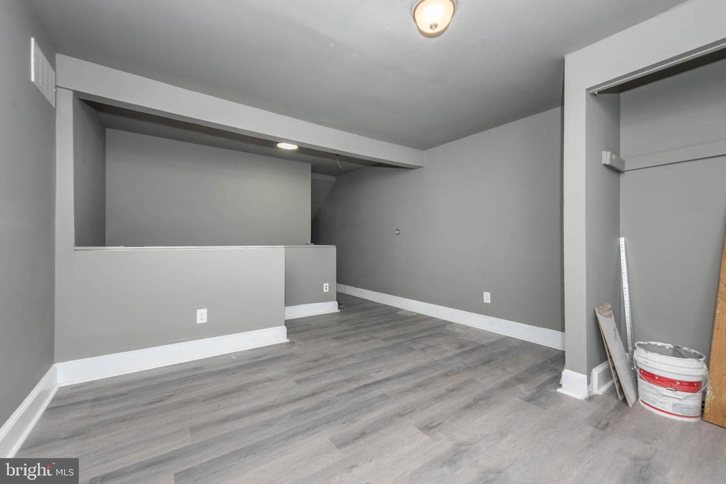 1412 W Baltimore Street photo 17