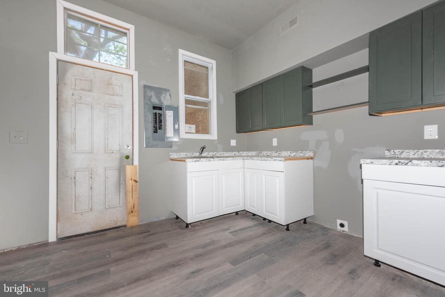 1412 W Baltimore Street photo 6