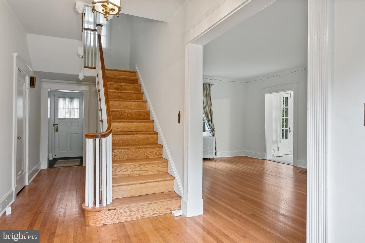 3809 Juniper Road photo 2