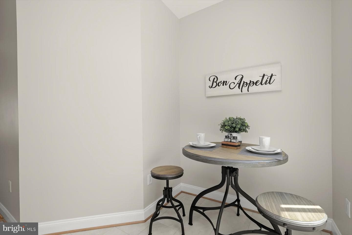 1252 Harbor Island Walk photo 22