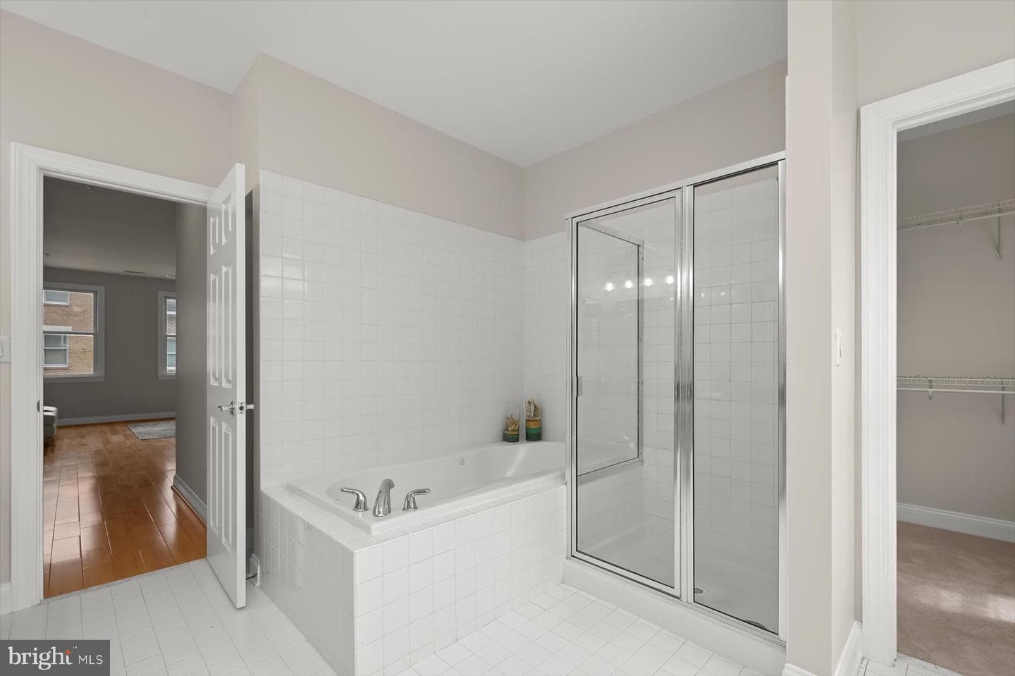1252 Harbor Island Walk photo 33