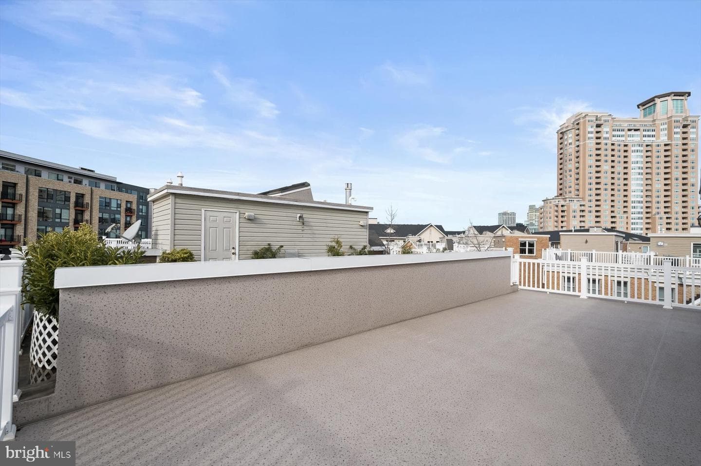 1252 Harbor Island Walk photo 42