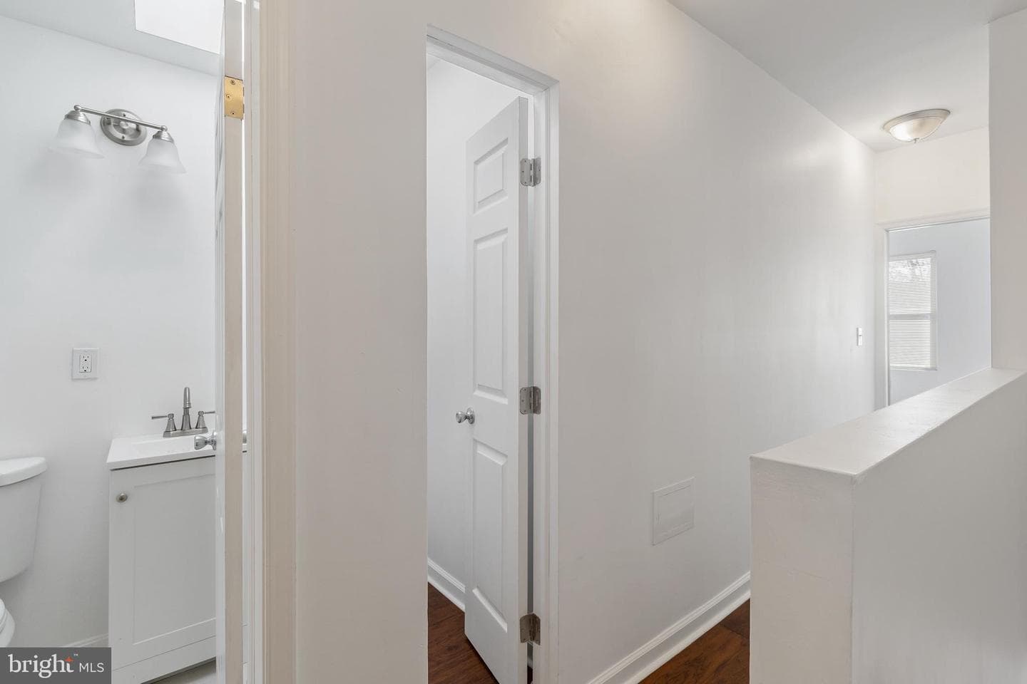 2514 Ashland Avenue photo 13