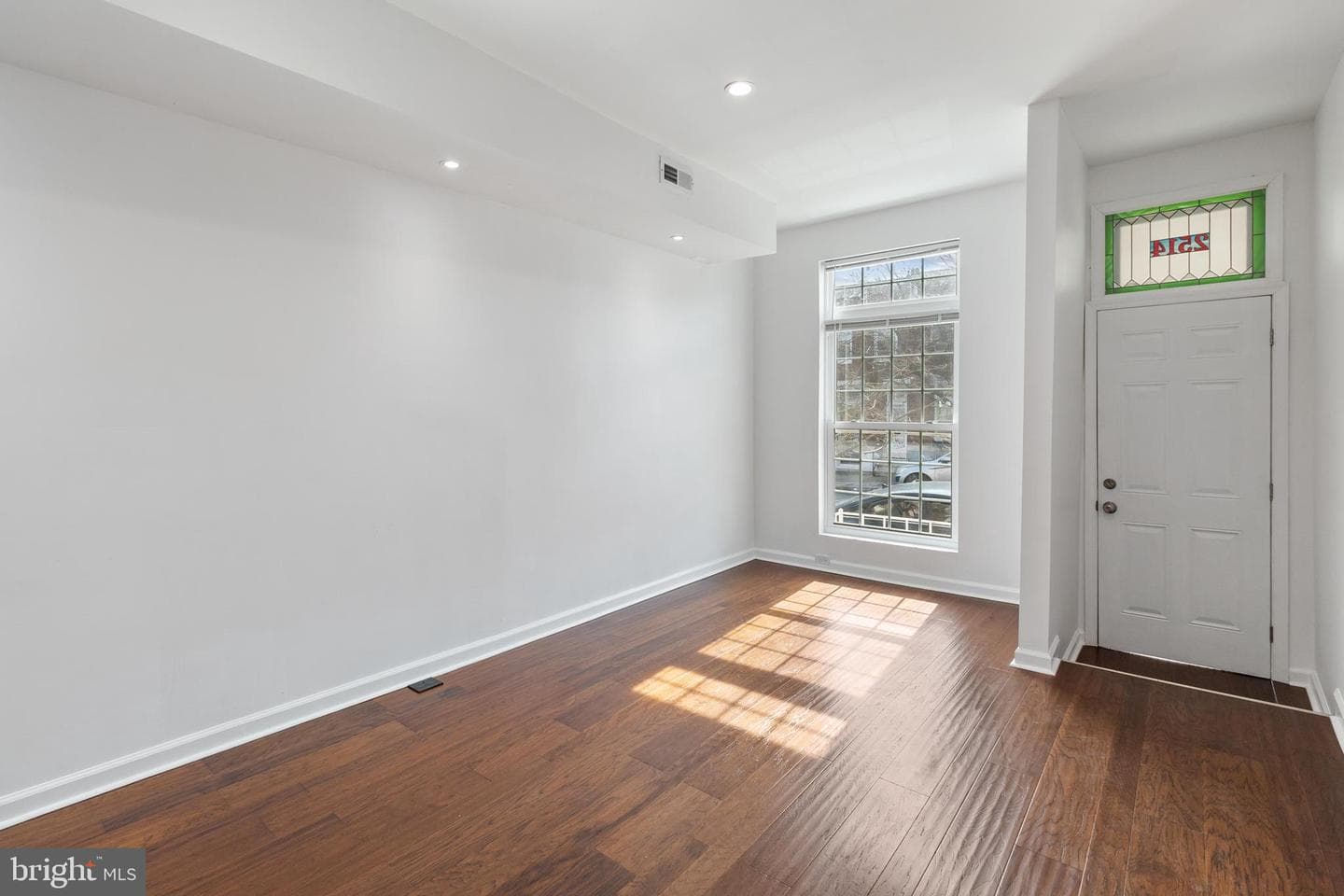 2514 Ashland Avenue photo 3