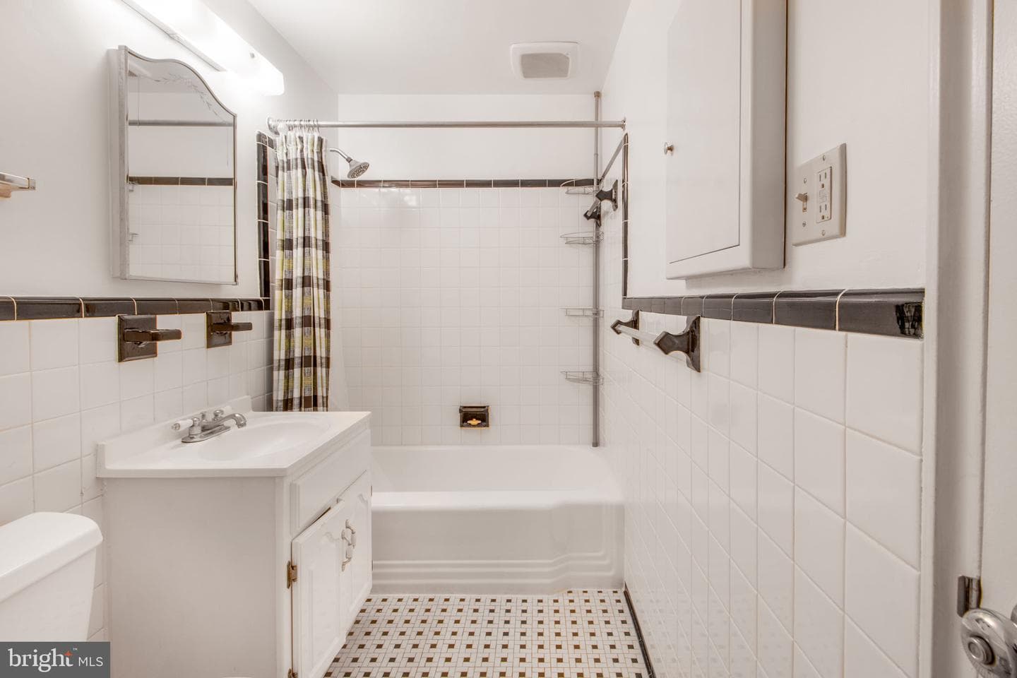 3601 Greenway #206 photo 15