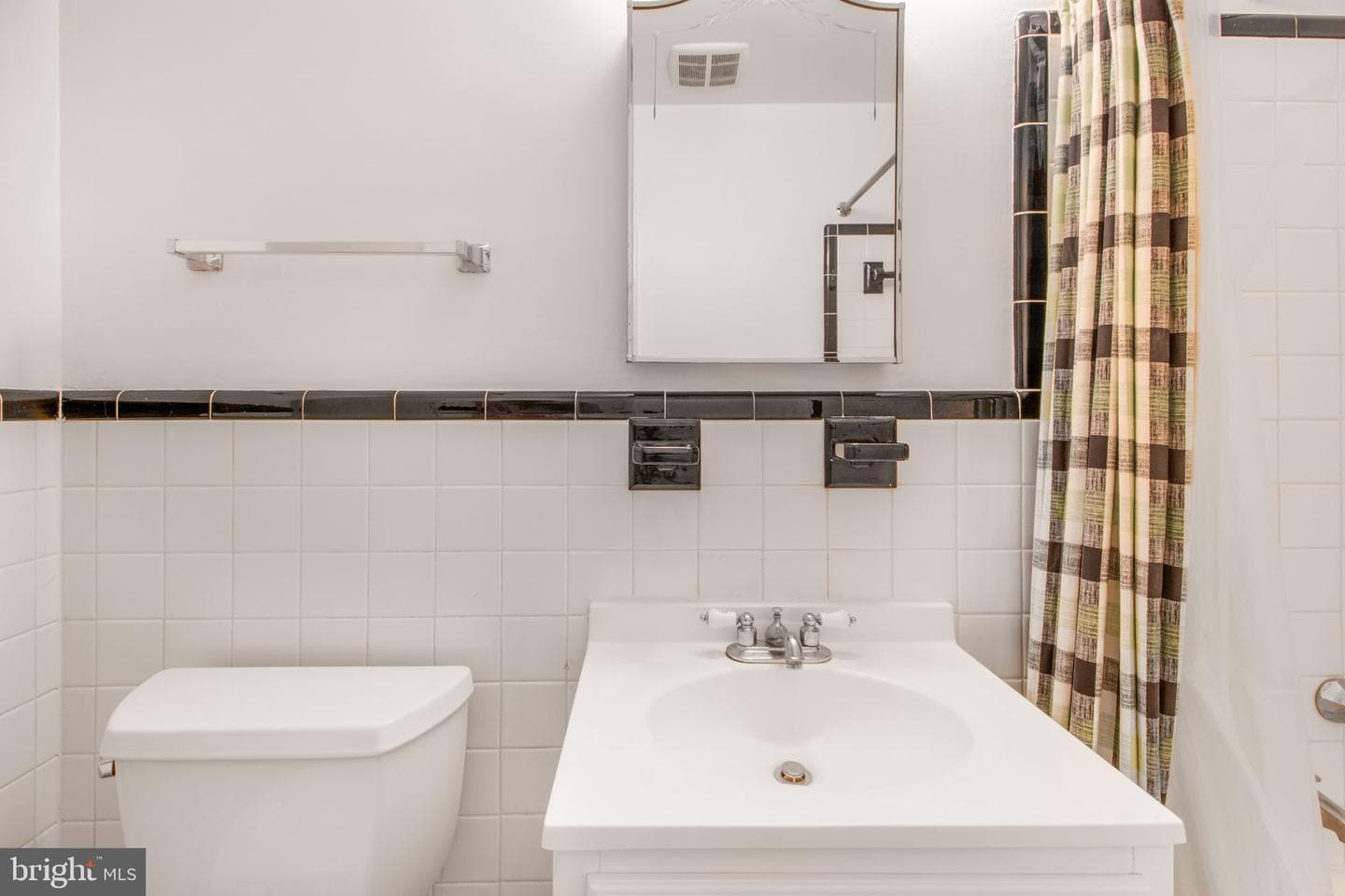 3601 Greenway #206 photo 16