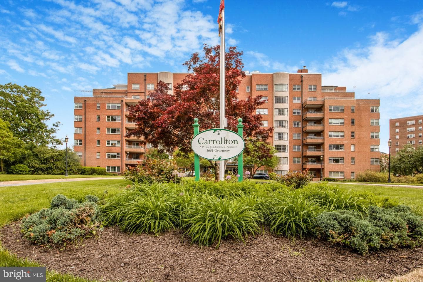 3601 Greenway #206 photo 2