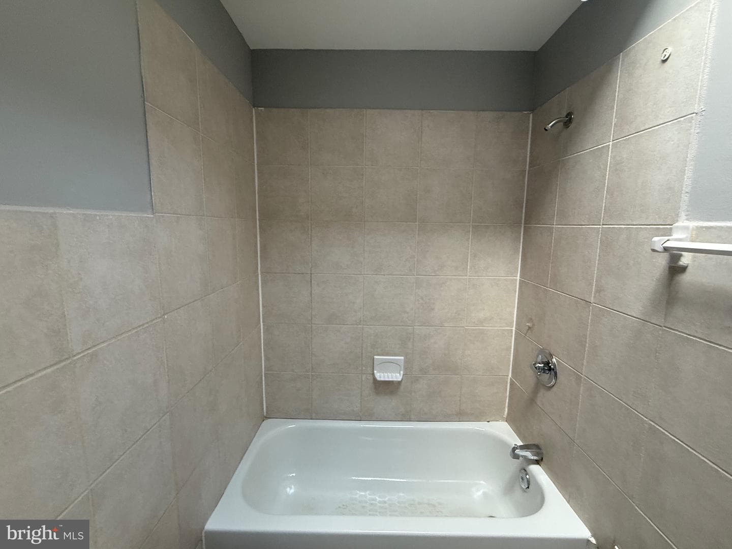 496 Brunswick Street photo 11