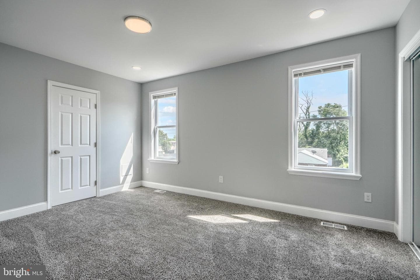 4106 Fleetwood Avenue photo 24