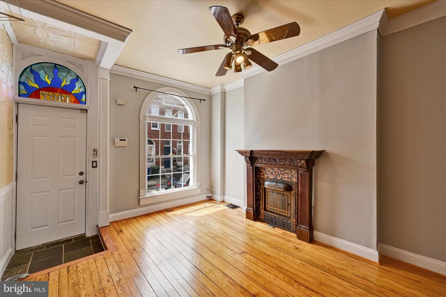 1407 Clarkson Street photo 5