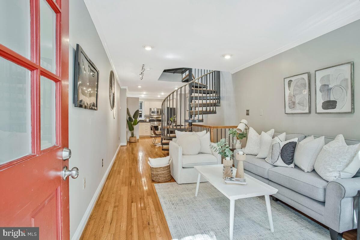 1206 Battery Avenue photo 2