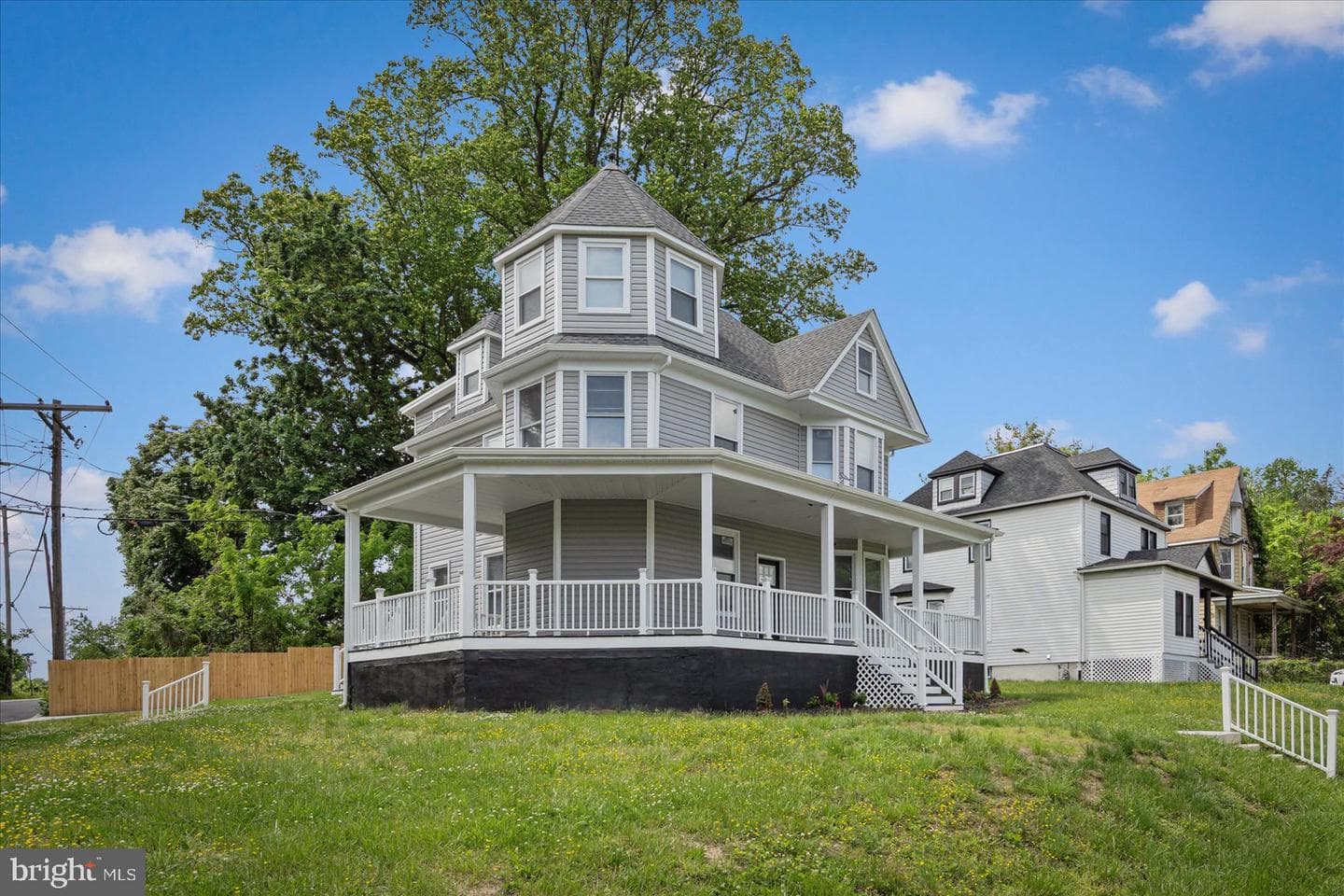 2200 Chelsea Terrace photo 2