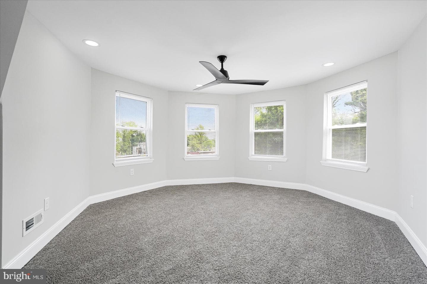 2200 Chelsea Terrace photo 35