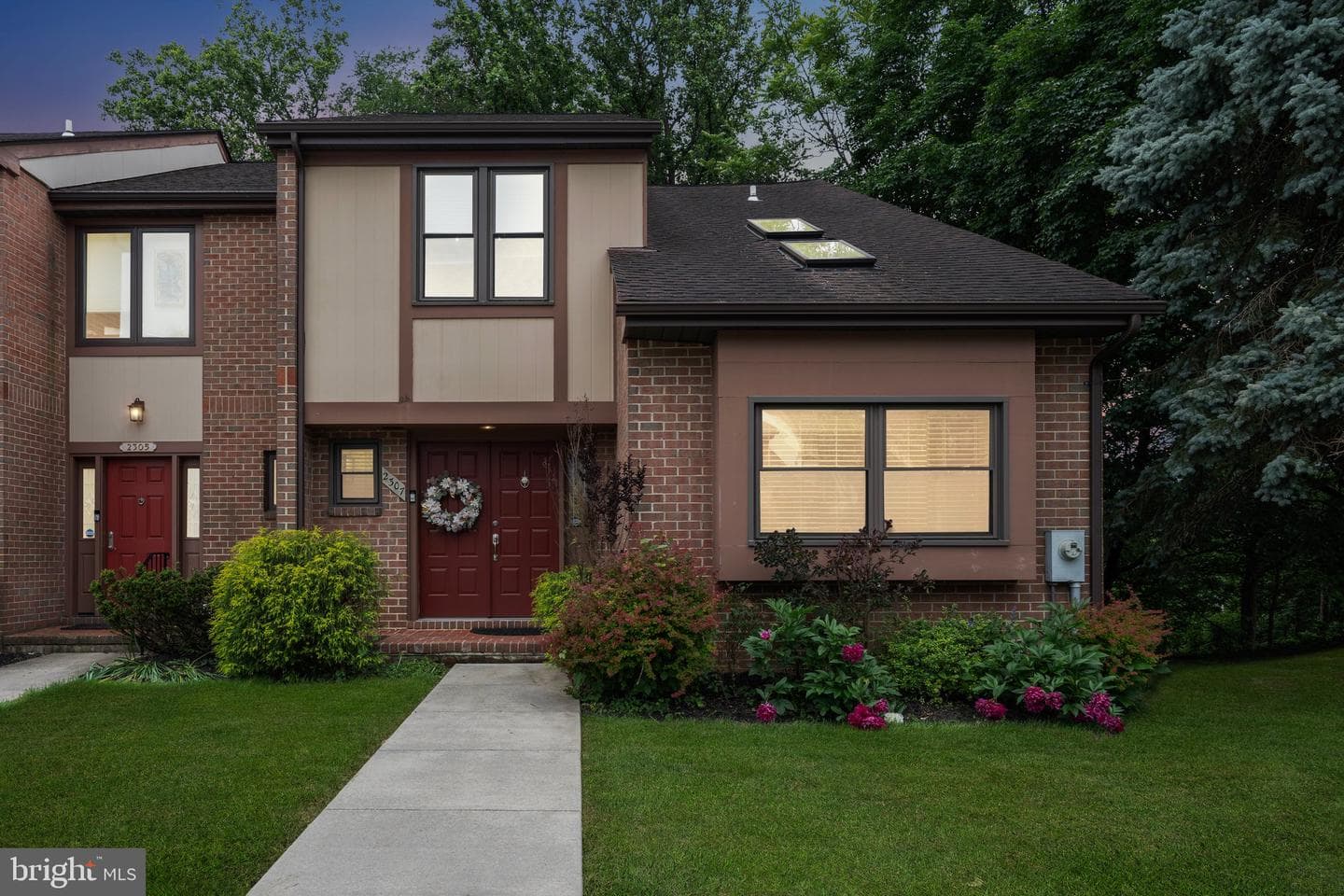 2307 Bright Leaf Way photo 1