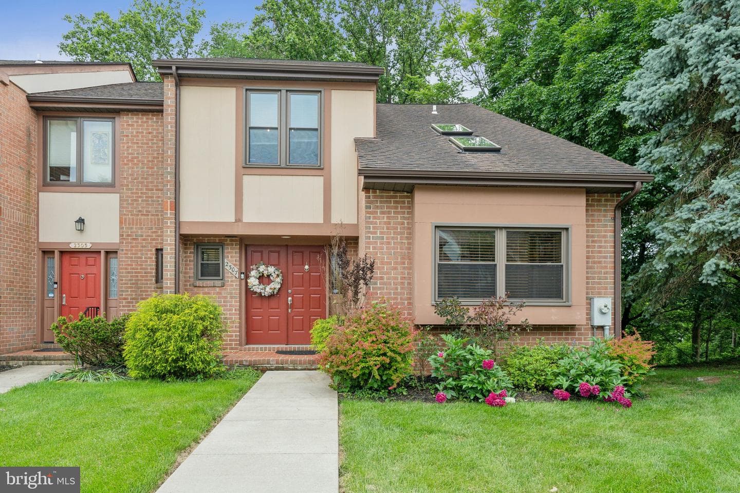 2307 Bright Leaf Way photo 2