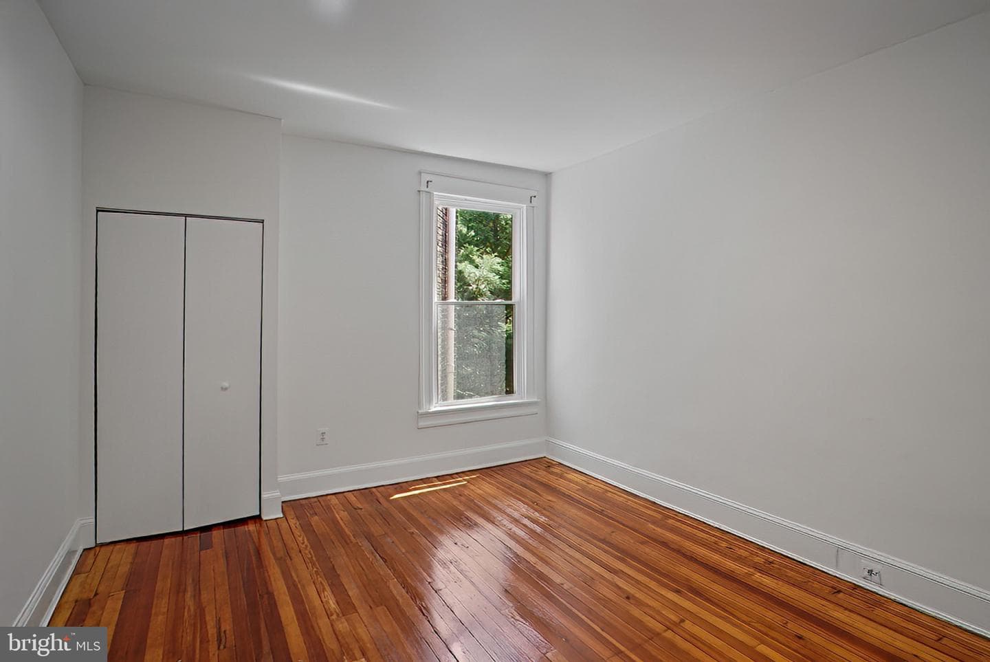 2813 Guilford Avenue photo 28
