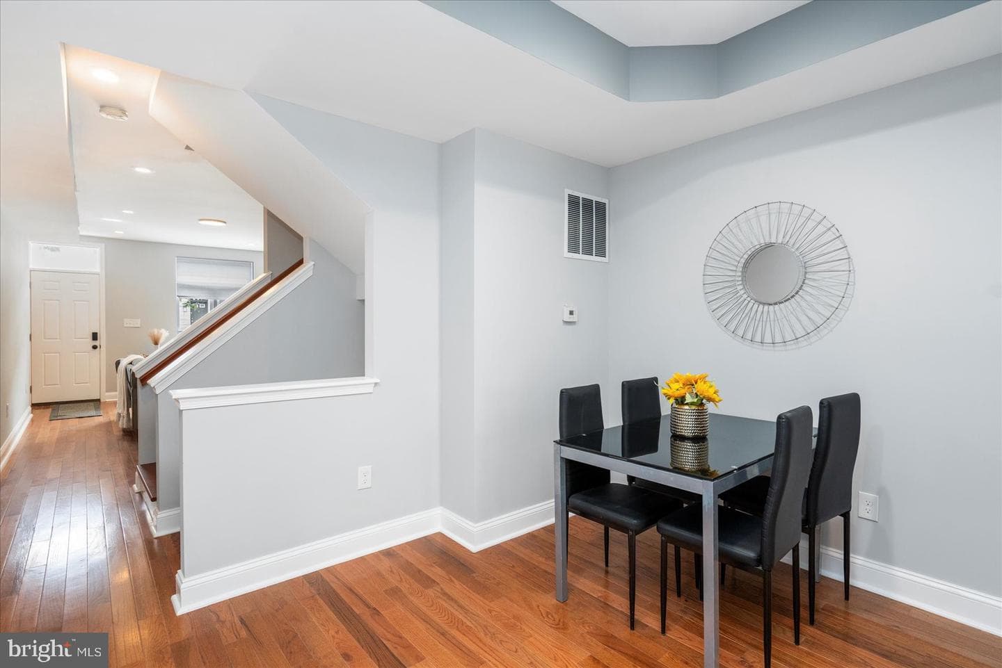 2328 Barclay Street photo 12