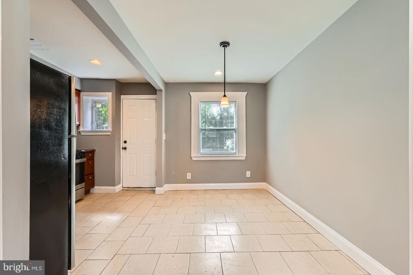 3608 Saint Victor Street photo 12