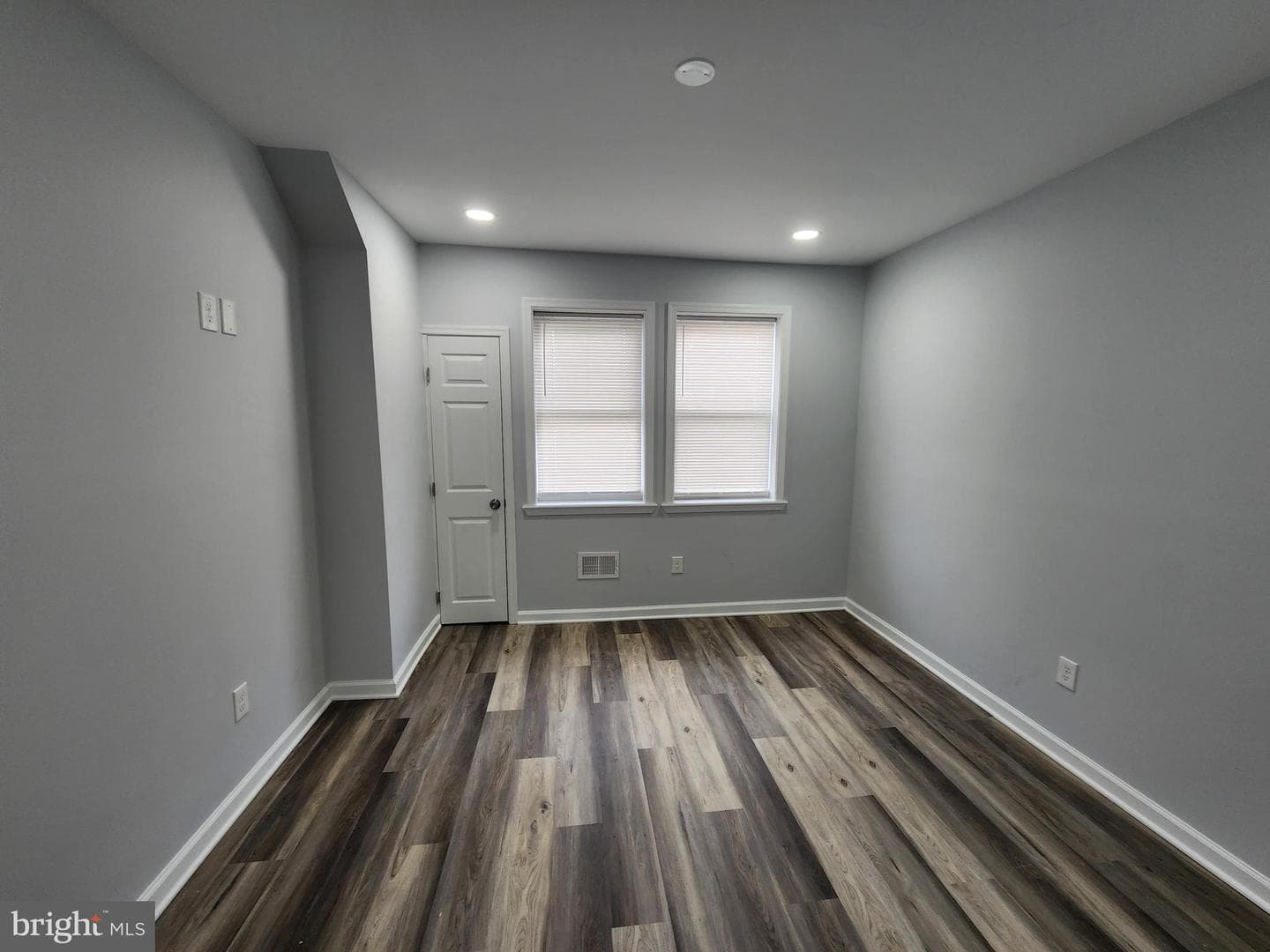29 Talbott Street photo 10