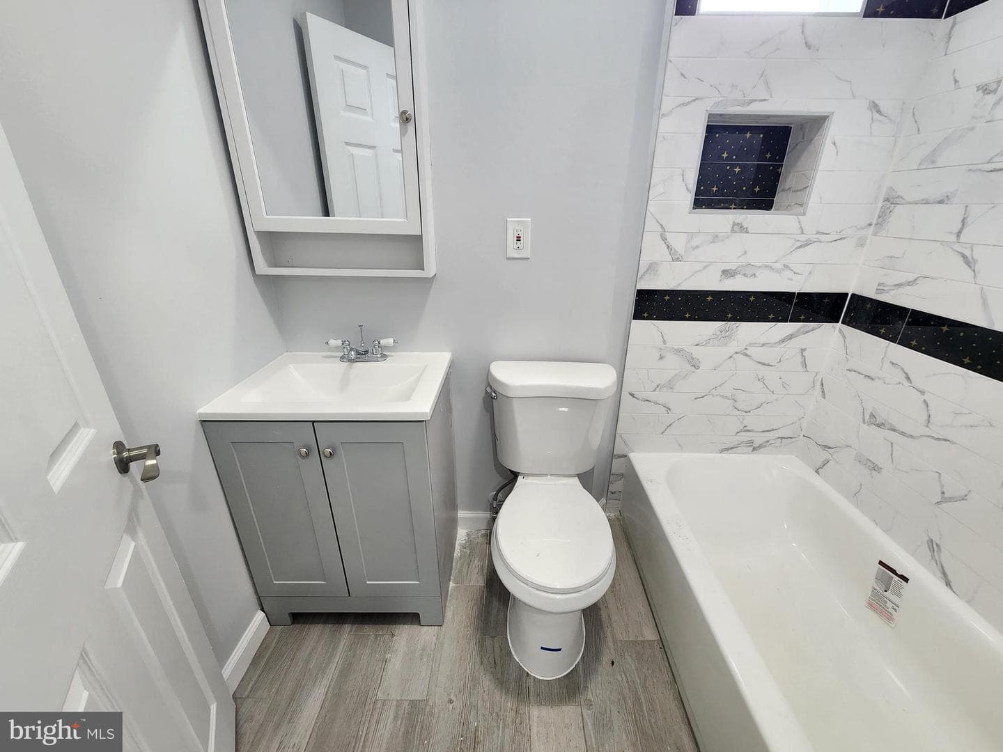 29 Talbott Street photo 11