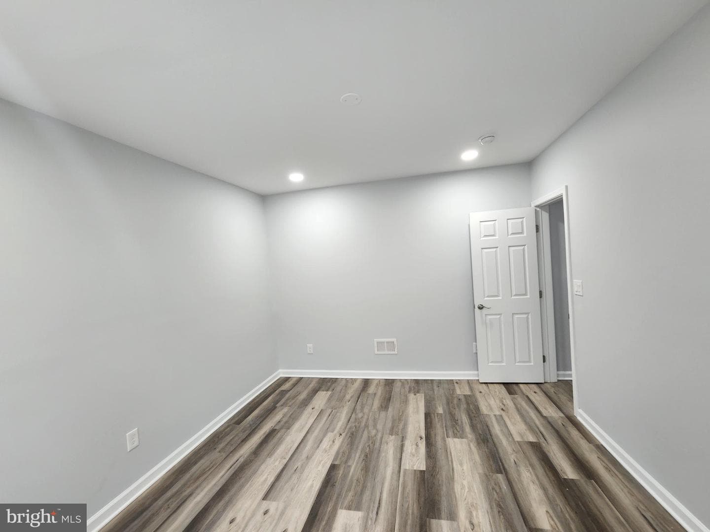 29 Talbott Street photo 14