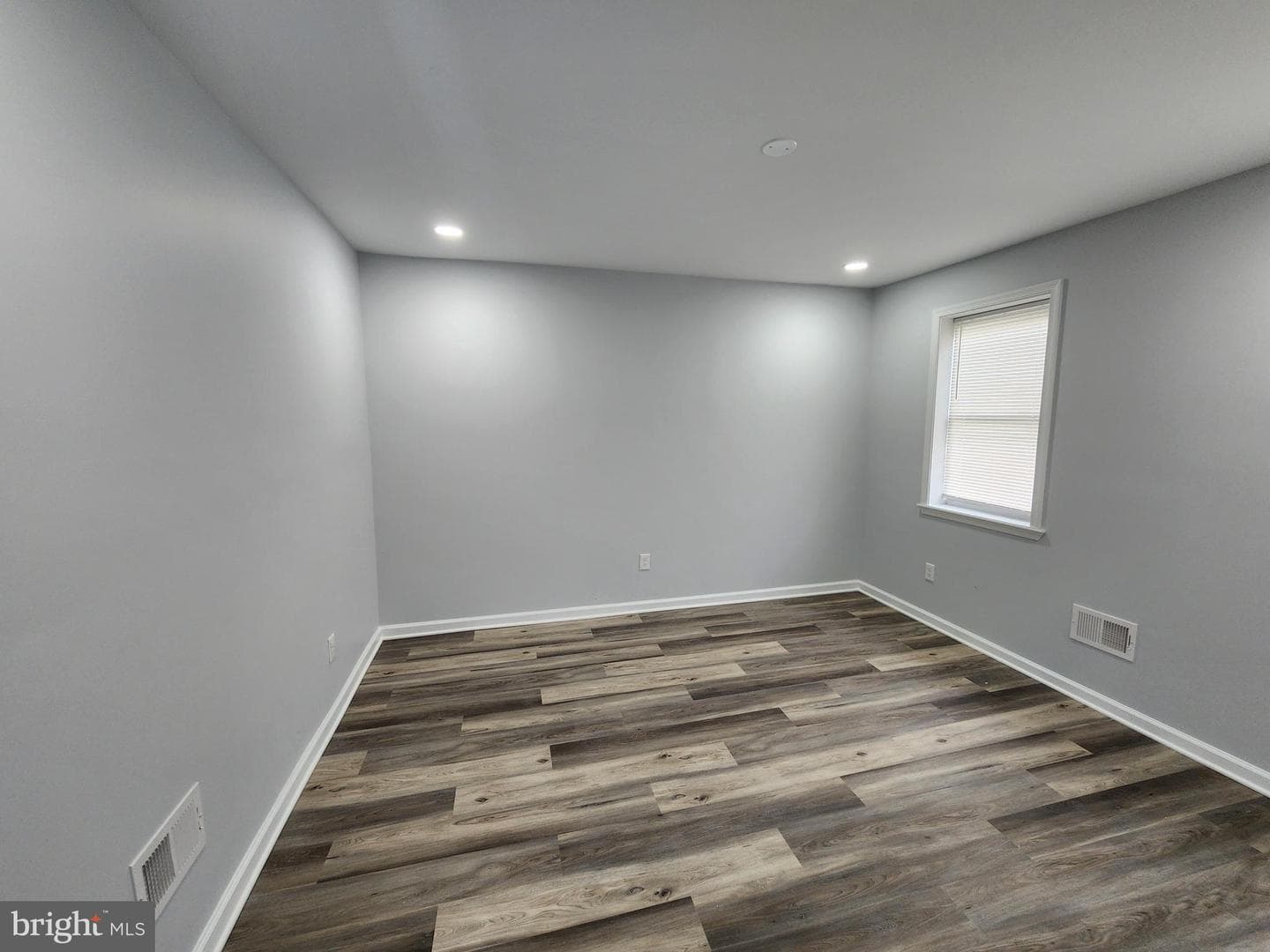 29 Talbott Street photo 17