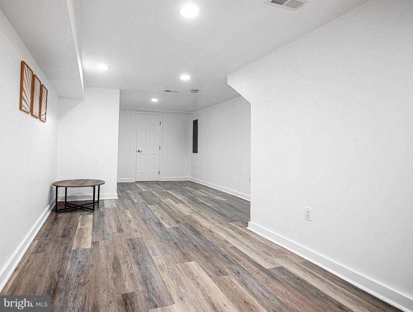 915 N Patterson Park Avenue photo 29