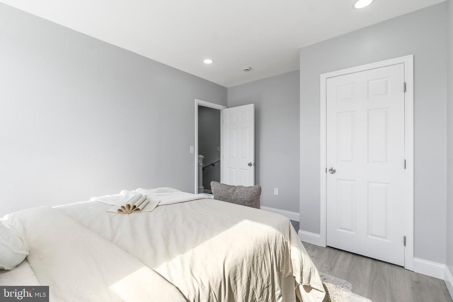 1505 N Pulaski Street photo 24