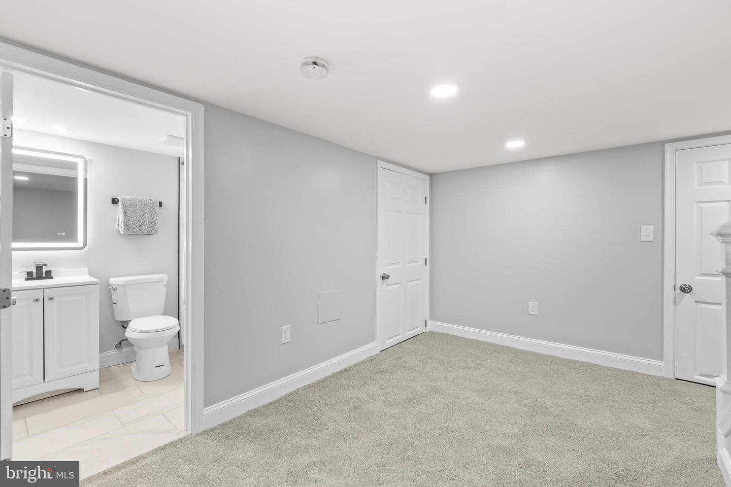 1505 N Pulaski Street photo 29