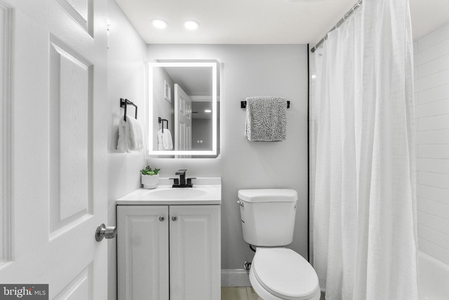 1505 N Pulaski Street photo 30