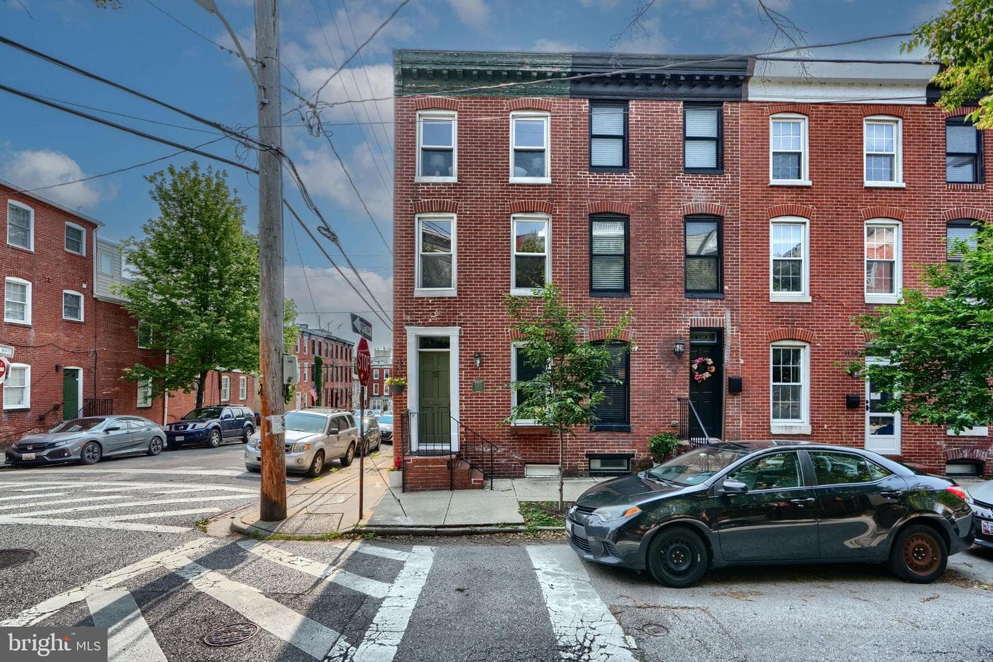 1142 Riverside Avenue photo 1