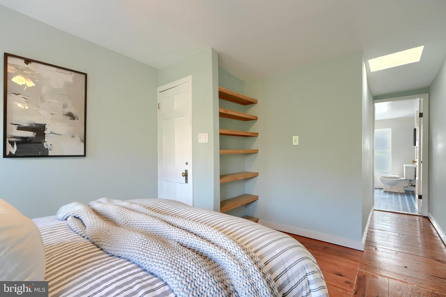 1142 Riverside Avenue photo 35
