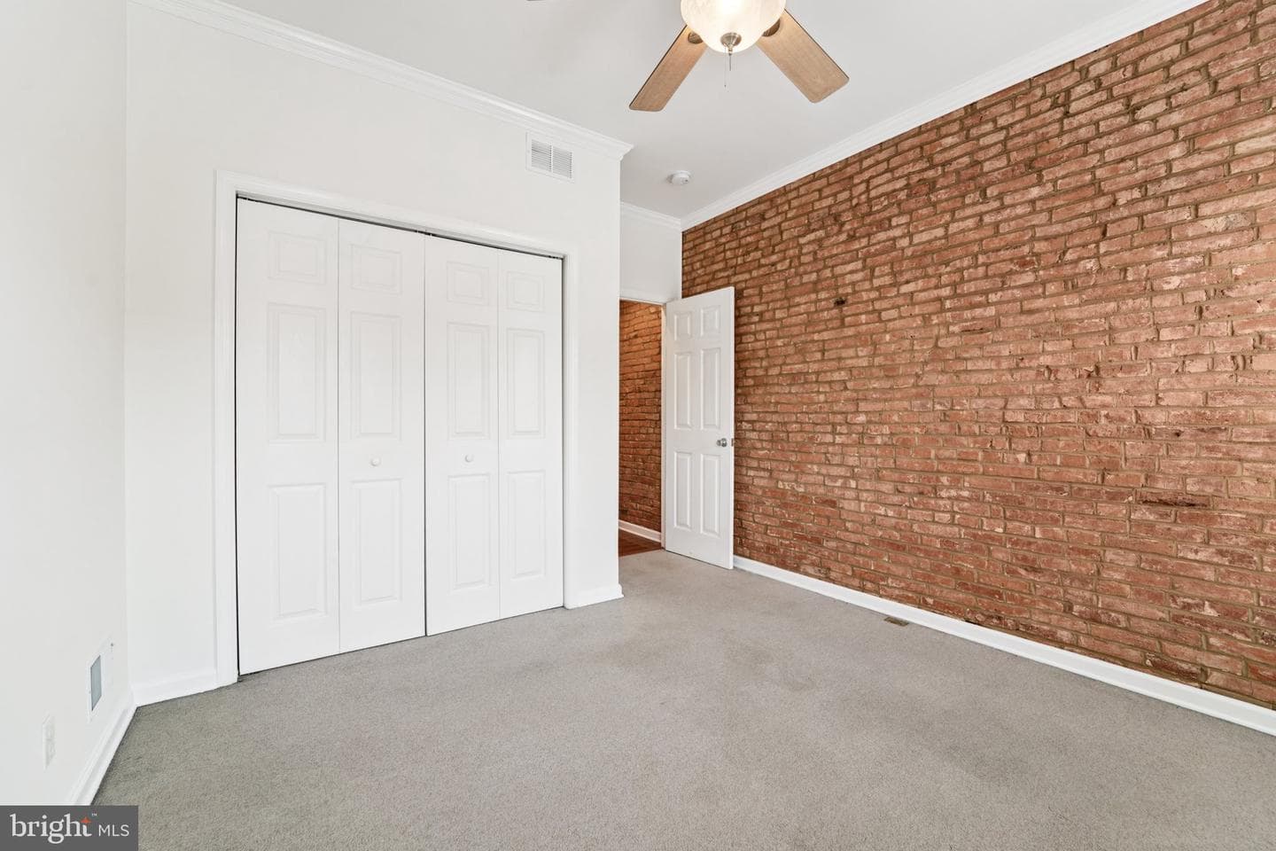 114 Burnett Street photo 19