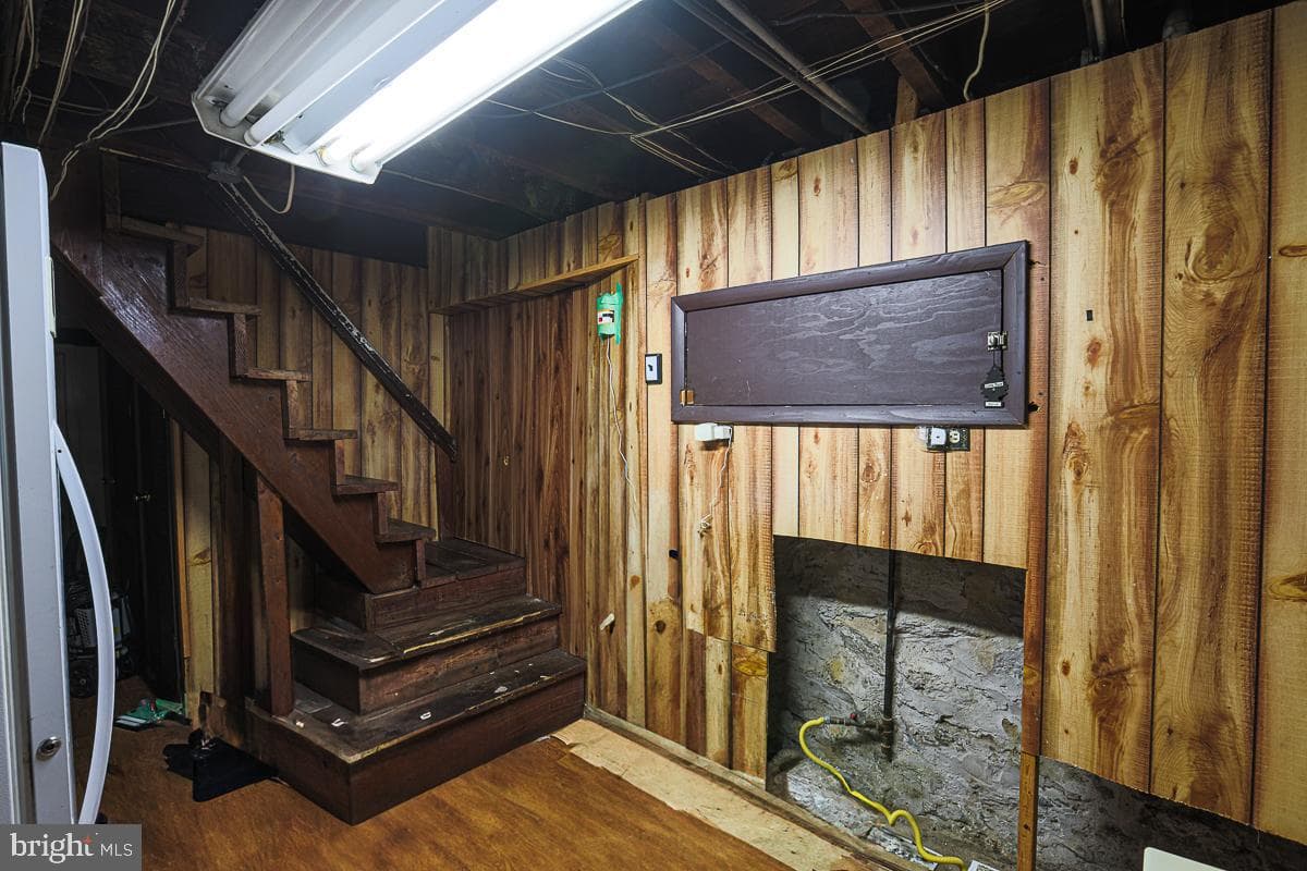 1721 Ruxton Avenue photo 30