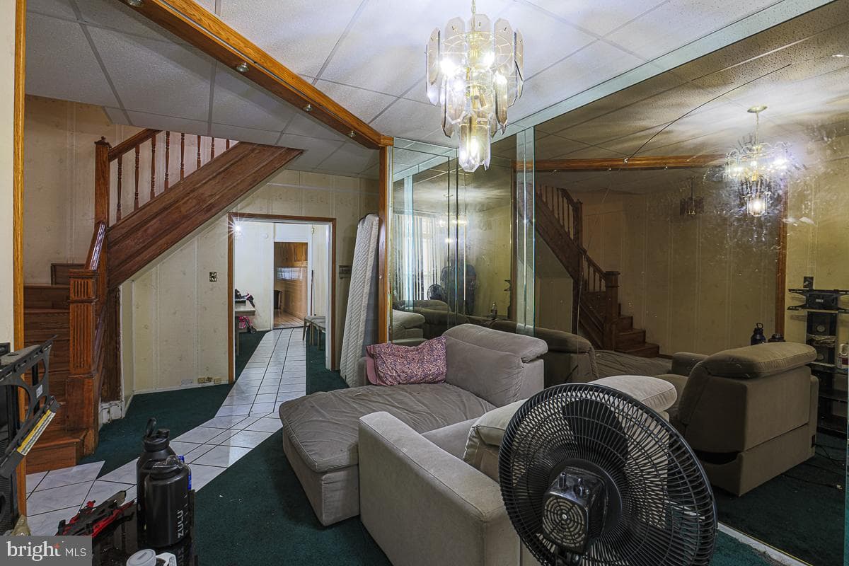 1721 Ruxton Avenue photo 8