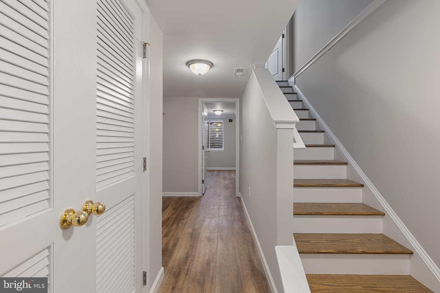 921 N Rose Street photo 16