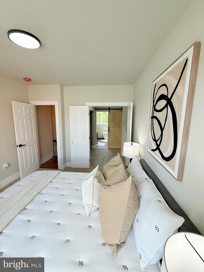 2110 Llewelyn Avenue photo 33