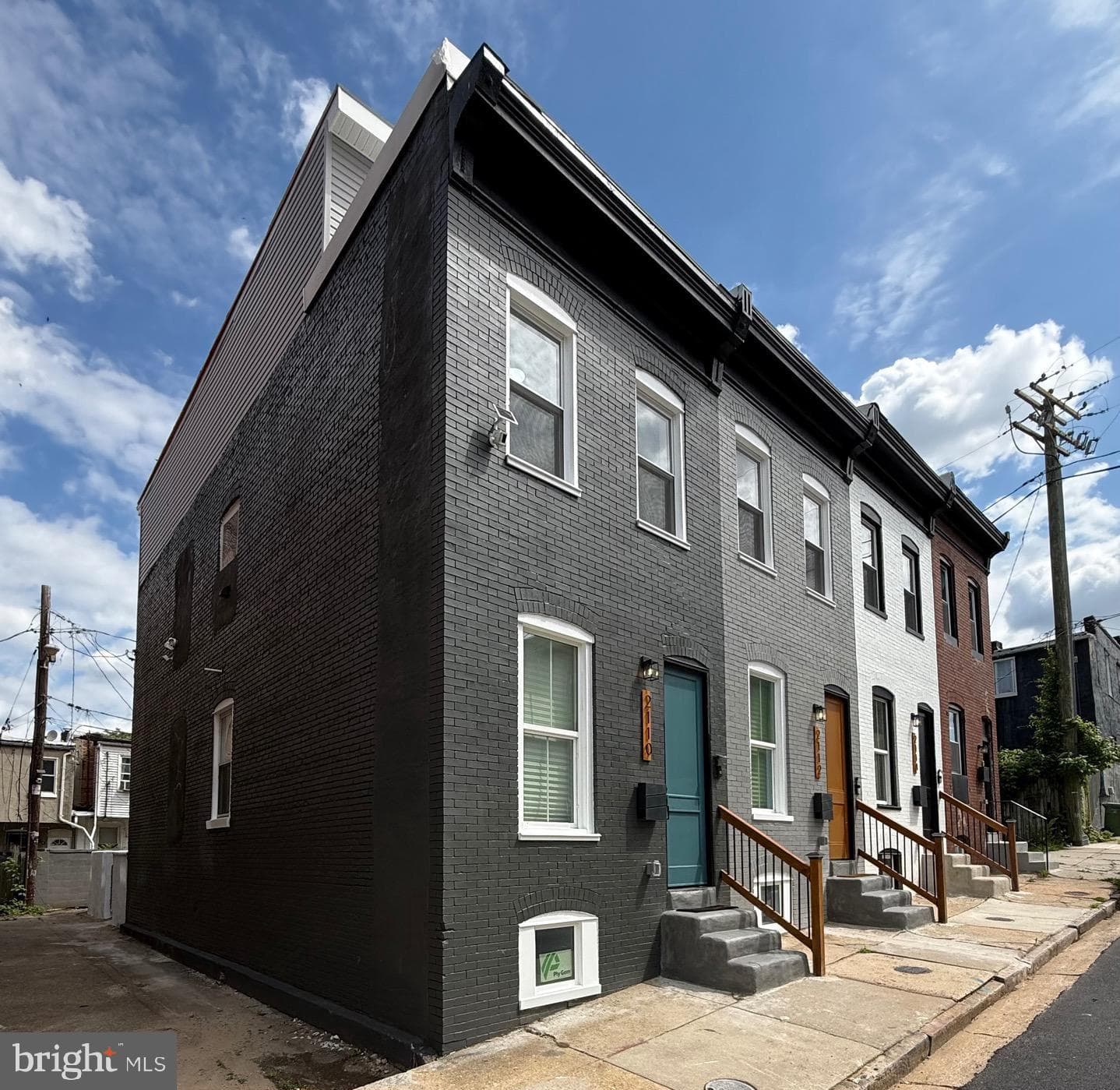 2112 Llewelyn Avenue photo 44