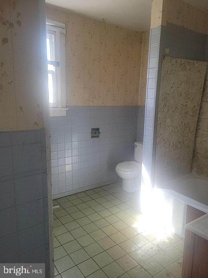 5106 Saint Georges Avenue photo 2