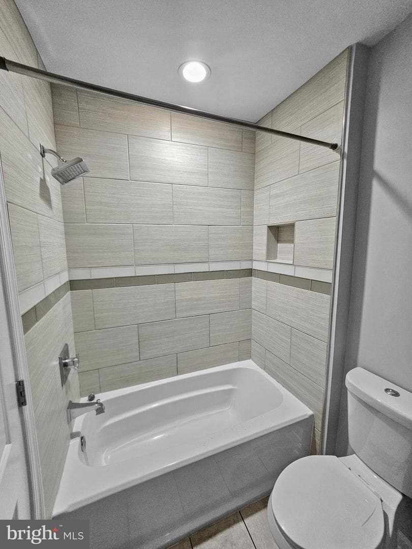 524 N Patterson Park Avenue N photo 19