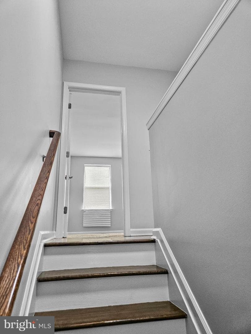 524 N Patterson Park Avenue N photo 21