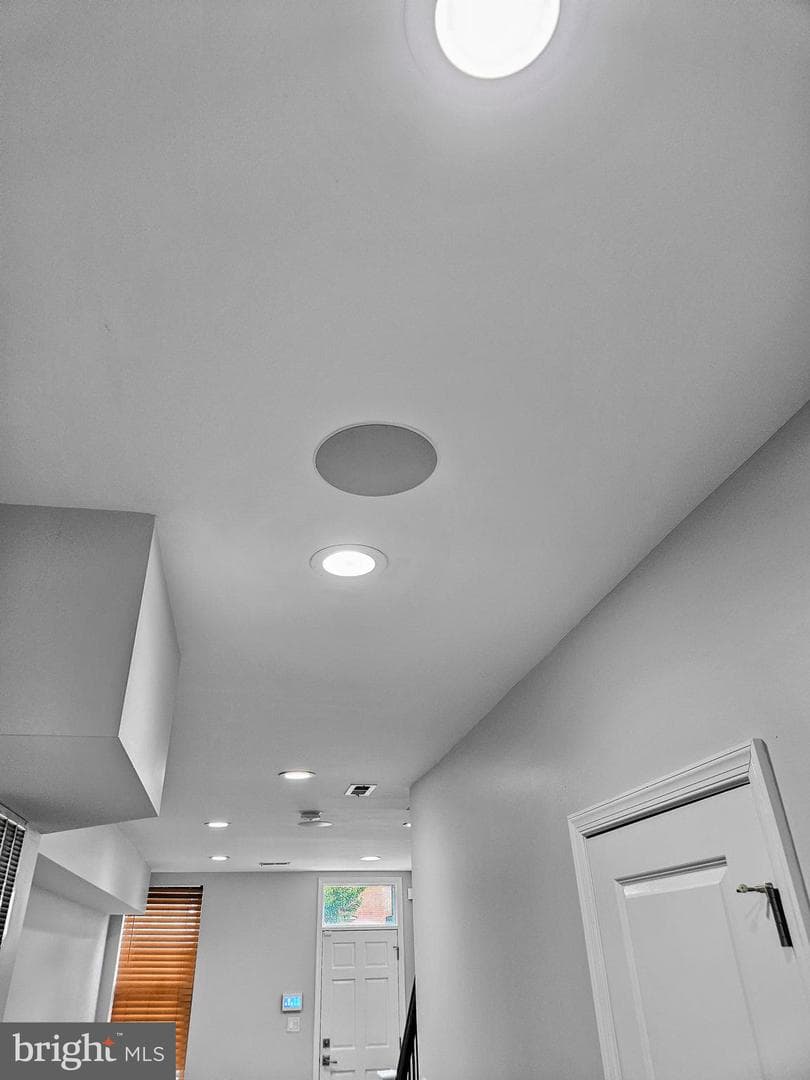524 N Patterson Park Avenue N photo 35