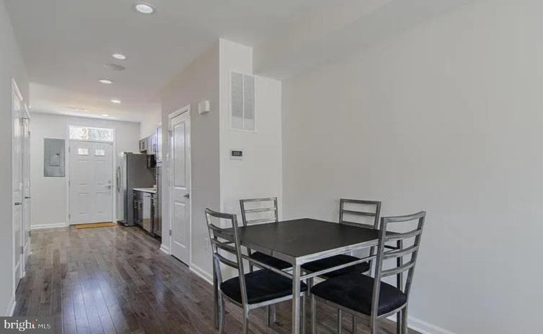 524 N Patterson Park Avenue N photo 45