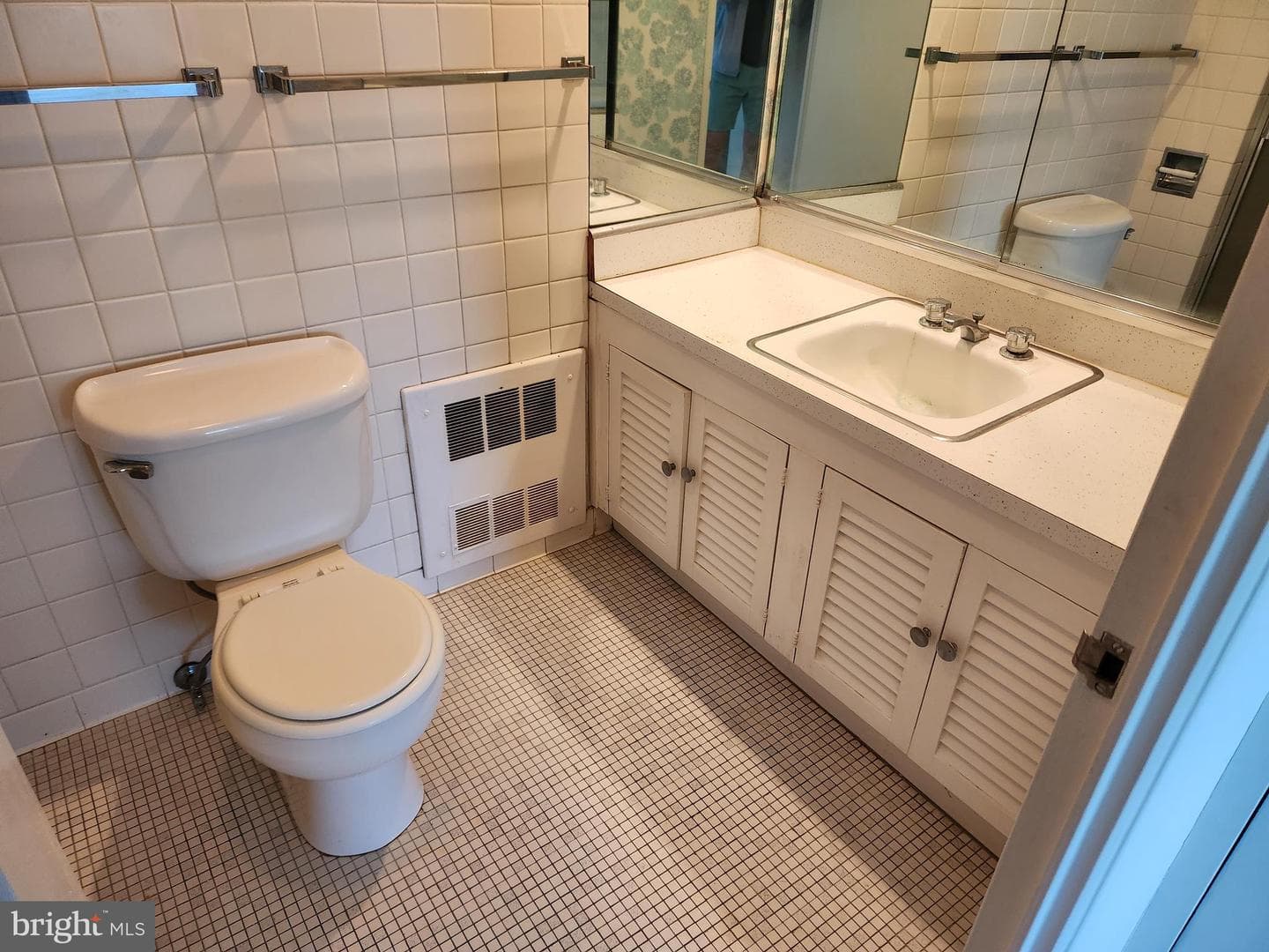 7121 Park Heights Avenue #206 photo 19